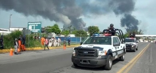 Мексика: число жертв взрыва на НПЗ растет